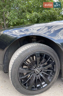 Седан Audi A8 2007 в 