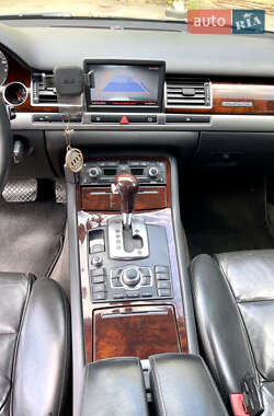 Седан Audi A8 2007 в 