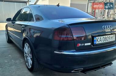 Седан Audi A8 2003 в 