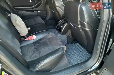 Седан Audi A8 2003 в 