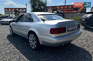 Седан Audi A8 1999 в 