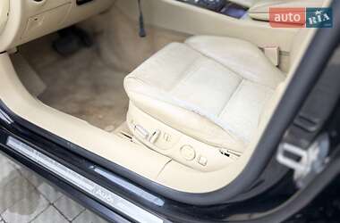 Седан Audi A8 2003 в 