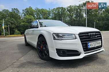 Седан Audi A8 2012 в Харкові