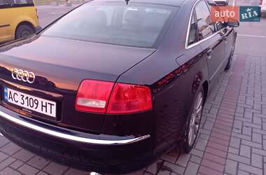Седан Audi A8 2004 в 