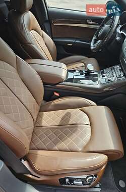 Седан Audi A8 2012 в 