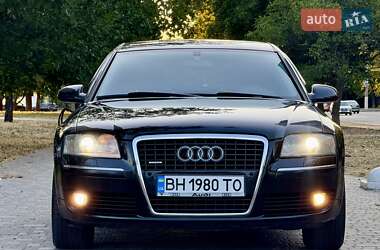Седан Audi A8 2006 в 