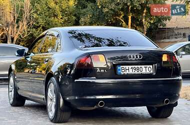 Седан Audi A8 2006 в 