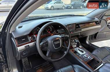 Седан Audi A8 2006 в 