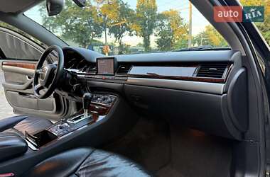 Седан Audi A8 2006 в 