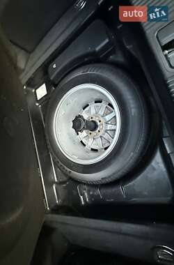 Седан Audi A8 2006 в 