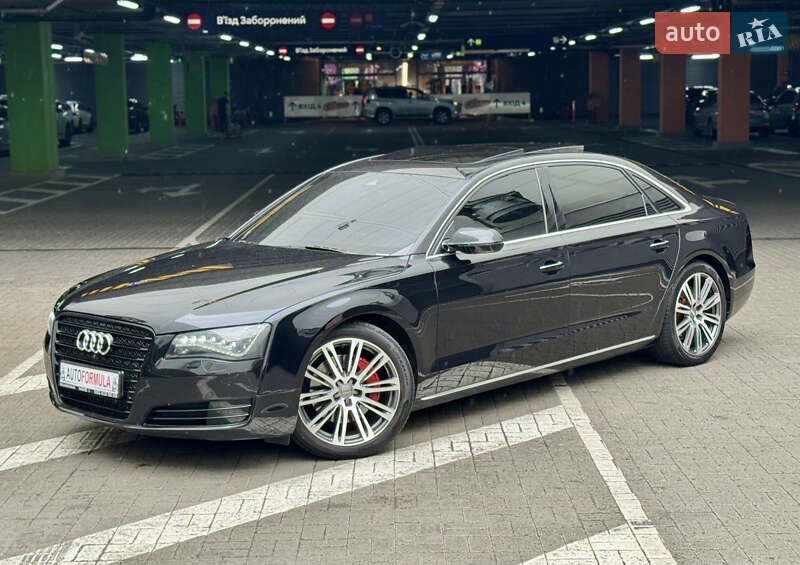 Седан Audi A8 2012 в Києві