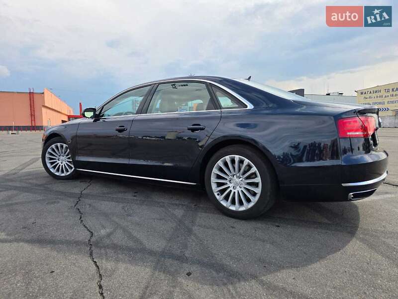 Седан Audi A8 2013 в Киеве фото 17 Седан Audi A8 2013 в Киеве