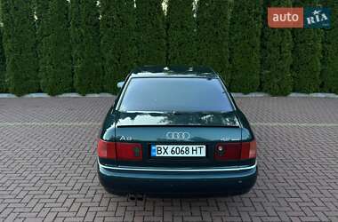 Седан Audi A8 1997 в 