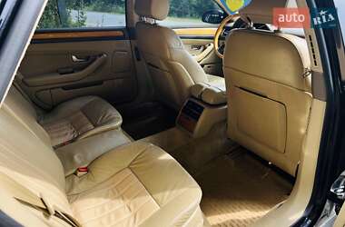 Седан Audi A8 2004 в 