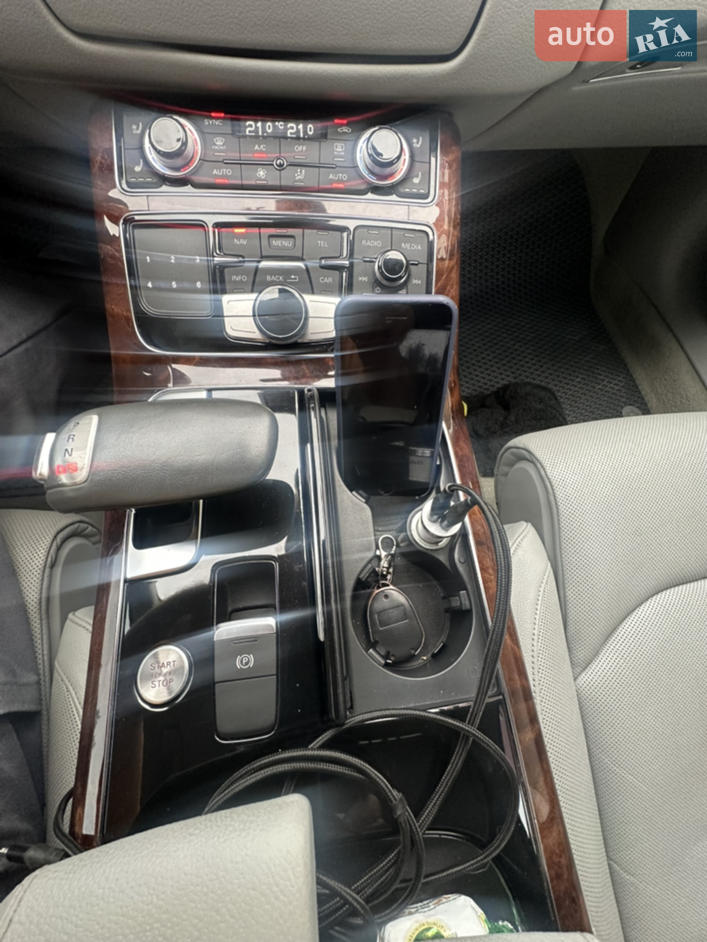 2013 Audi A8 - мініатюра 27