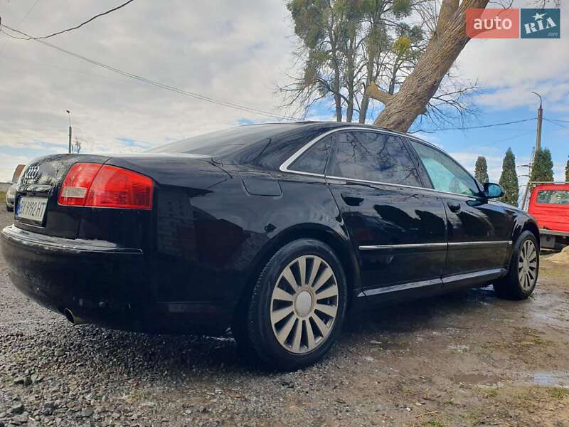 Седан Audi A8 2004 в Хмельницком