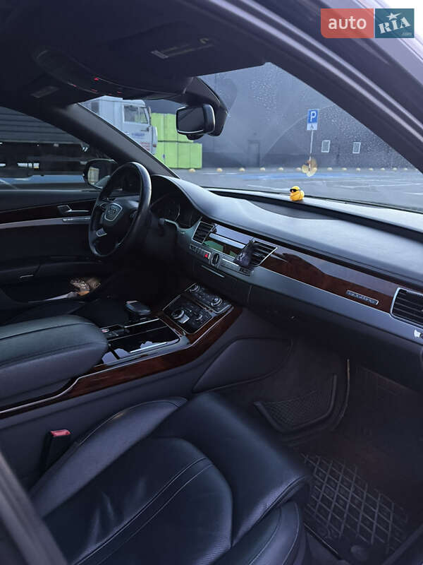 Седан Audi A8 2013 в Харькове