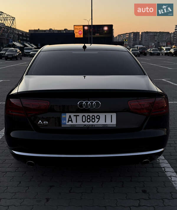 Седан Audi A8 2013 в Харькове