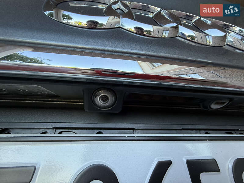 Седан Audi A8 2016 в Киеве фото 28 Седан Audi A8 2016 в Киеве