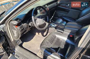 Седан Audi A8 2001 в 