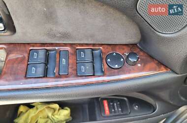 Седан Audi A8 2001 в 