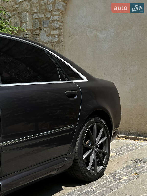 Седан Audi A8 2006 в Одессе