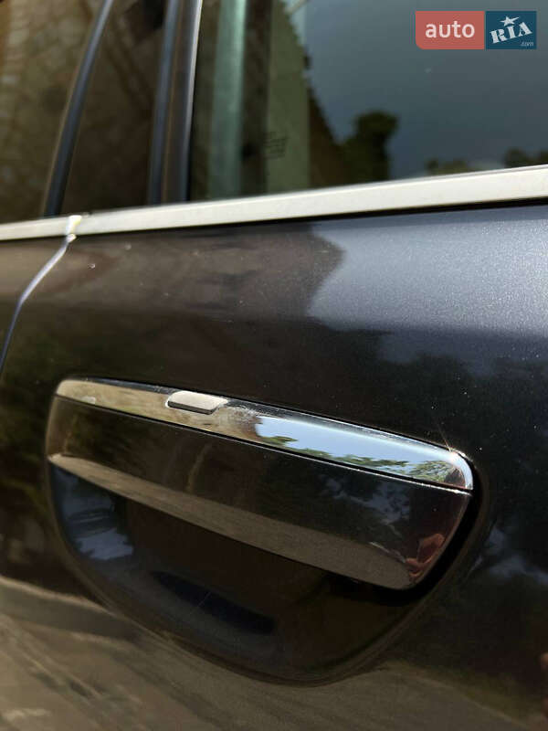 Седан Audi A8 2006 в Одессе