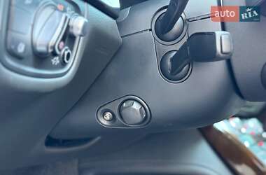 Седан Audi A8 2016 в 