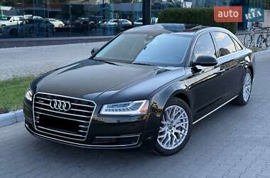 Седан Audi A8 2016 в 