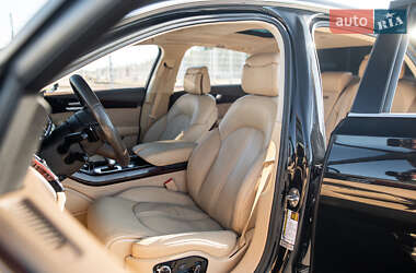 Седан Audi A8 2013 в 