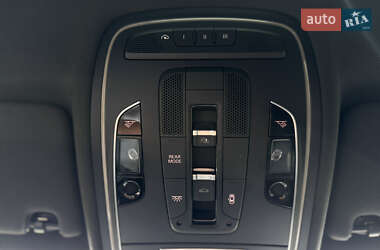Седан Audi A8 2014 в 