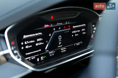 Седан Audi A8 2018 в 