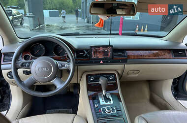 Седан Audi A8 2005 в 