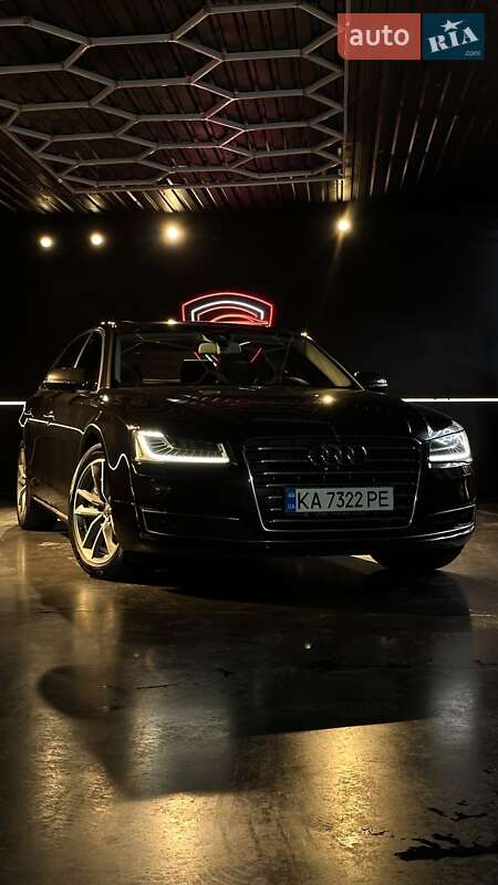 Audi A8 2013