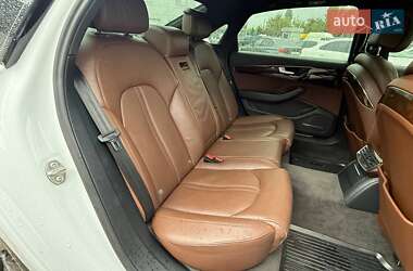Седан Audi A8 2016 в 