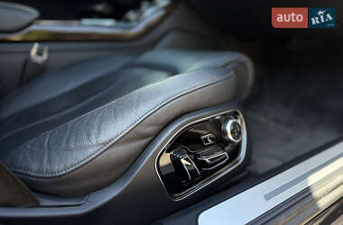 Седан Audi A8 2014 в 