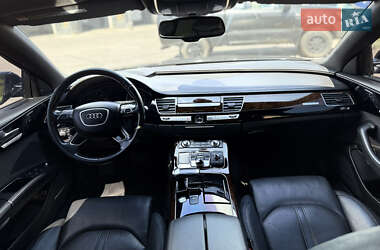 Седан Audi A8 2014 в 