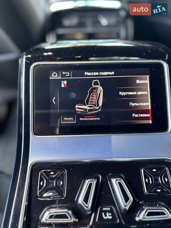 Седан Audi A8 2022 в Києві