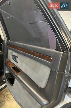 Седан Audi A8 2000 в 