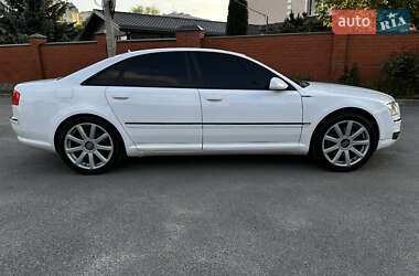 Седан Audi A8 2007 в 