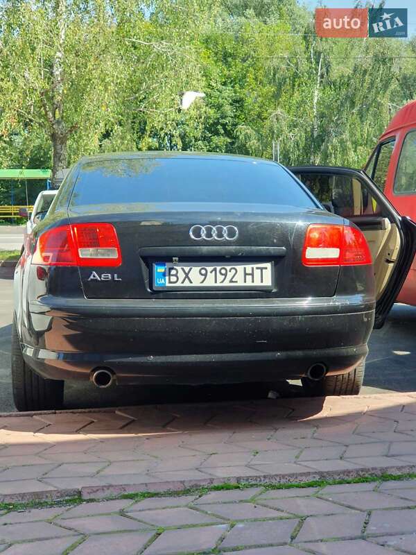 Седан Audi A8 2004 в Хмельницком