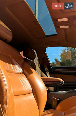Седан Audi A8 2005 в 