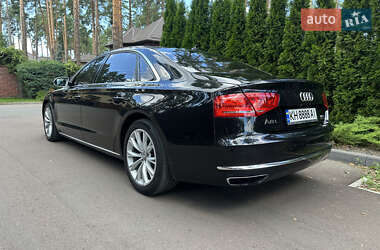 Седан Audi A8 2012 в 