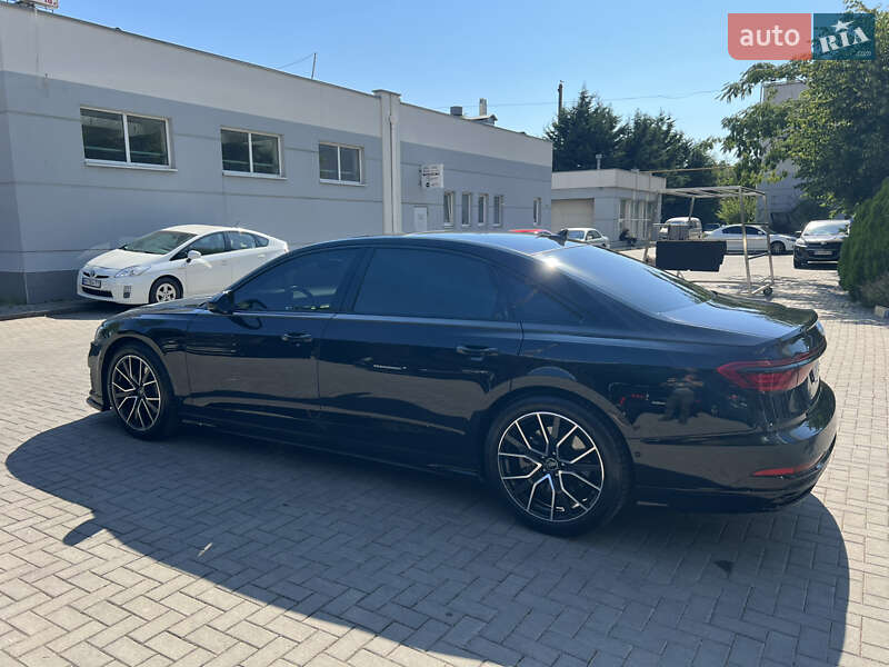 Седан Audi A8 2020 в Одессе