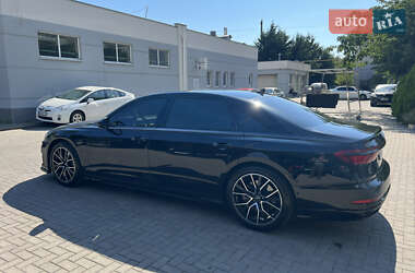 Седан Audi A8 2020 в 