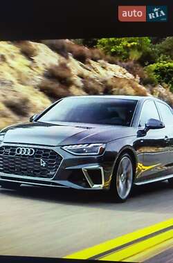 Седан Audi A8 2023 в Києві