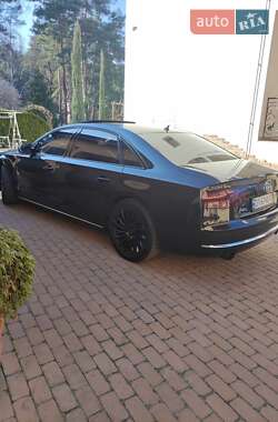 Седан Audi A8 2013 в 