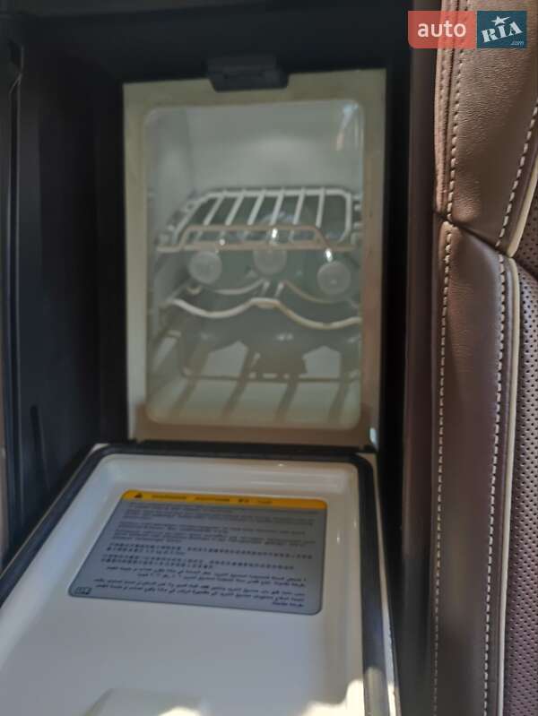 Седан Audi A8 2013 в Киеве