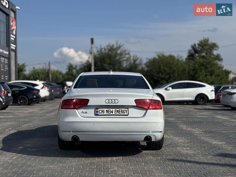 Седан Audi A8 2013 в Киеве