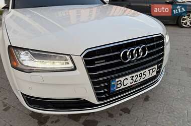 Седан Audi A8 2015 в 